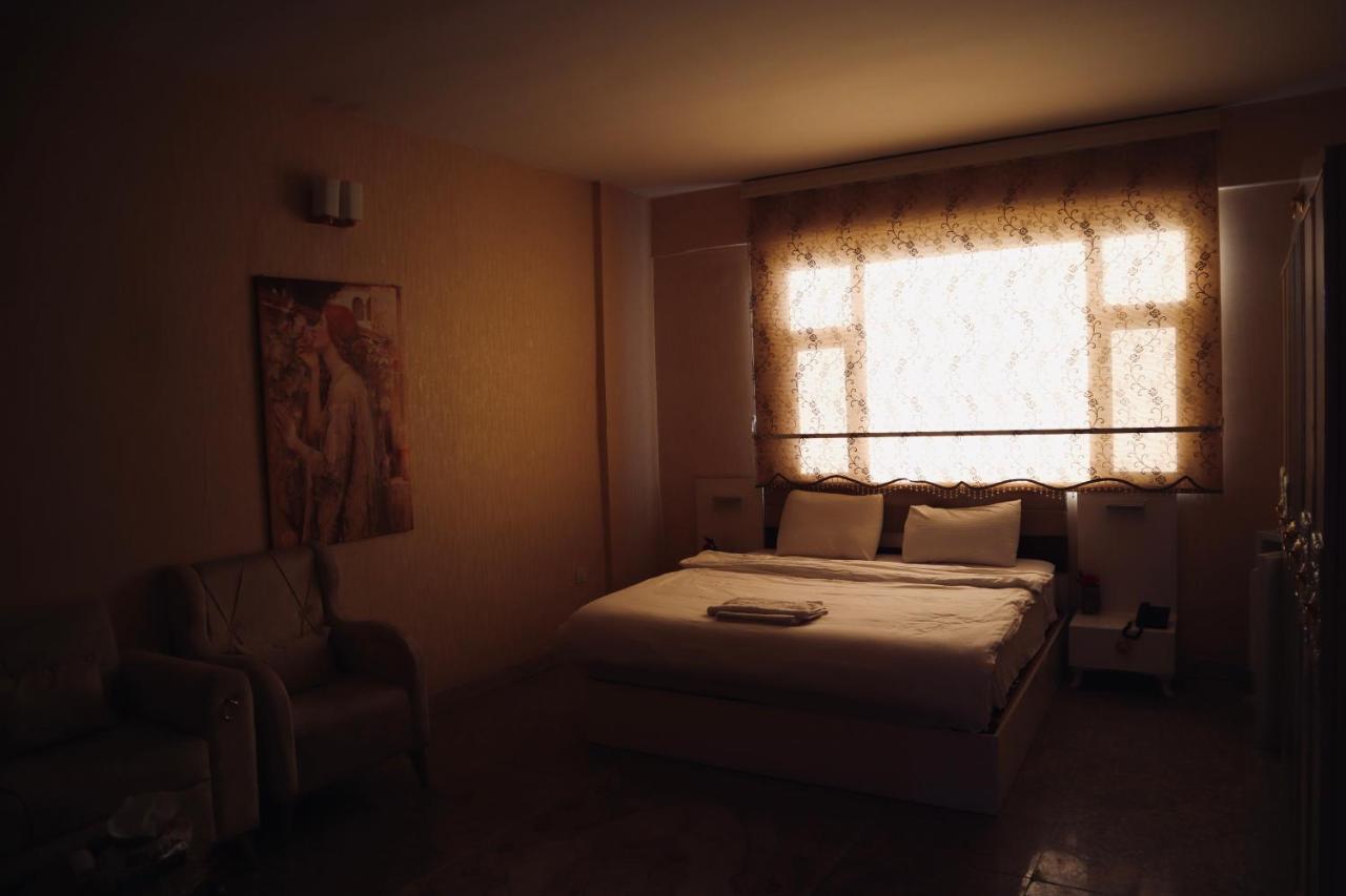 Italian House Hotel Baghdad Exterior photo